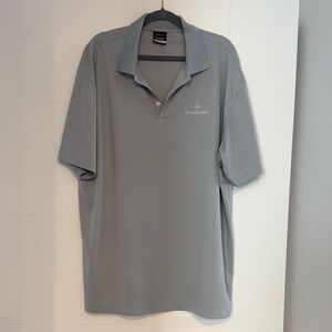 Nike Light Grey Men’s Polo with Subtle Logo